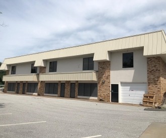 3416 Blackhawk Rd Road, Rock Island, IL