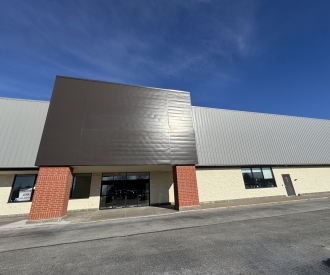 2826 W Locust Street, Davenport, IA