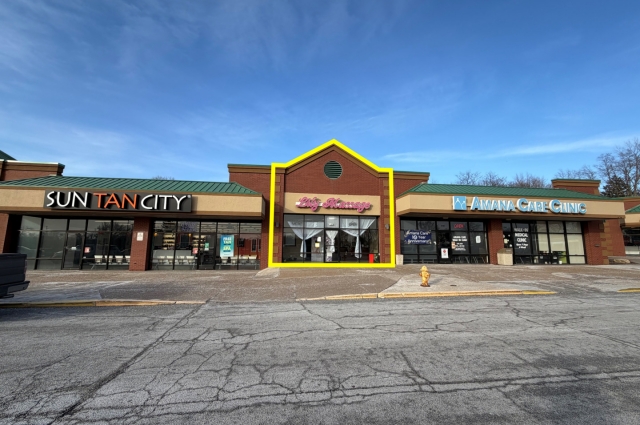 2140 KIMBERLY Road, Davenport, IA