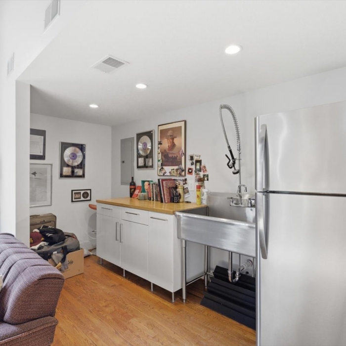 photo of property 12571928