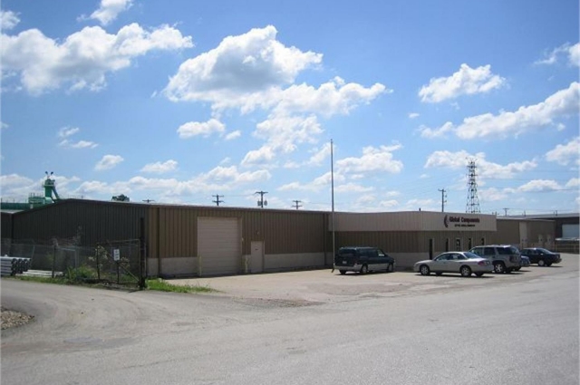 437 Devils Glen Road, Bettendorf, IA