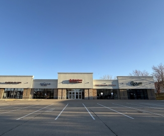 2660 53RD Street, Davenport, IA