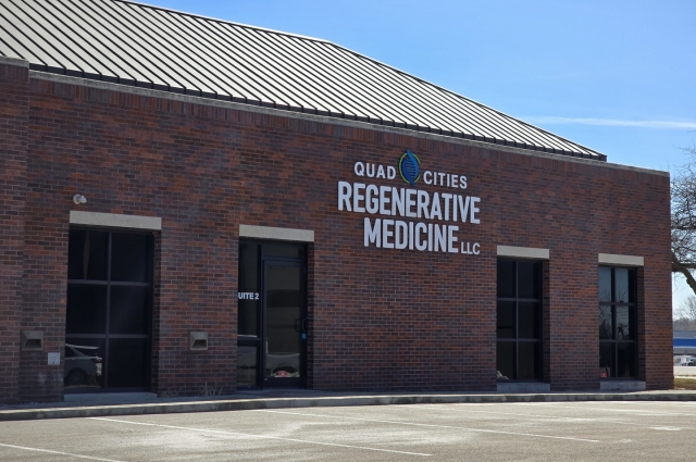 4101 John Deere Road, Moline, IL