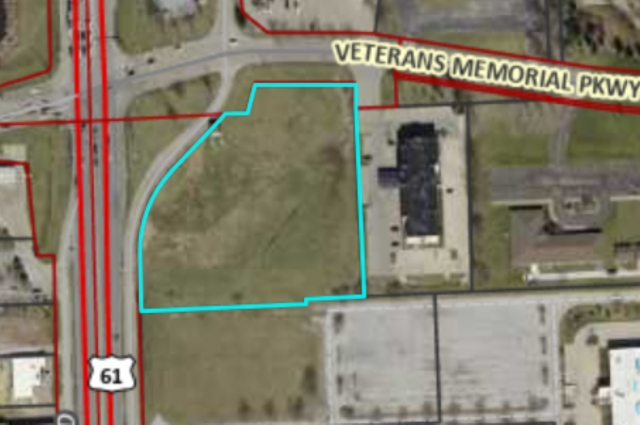 0 65th & Brady Street, Davenport, IA