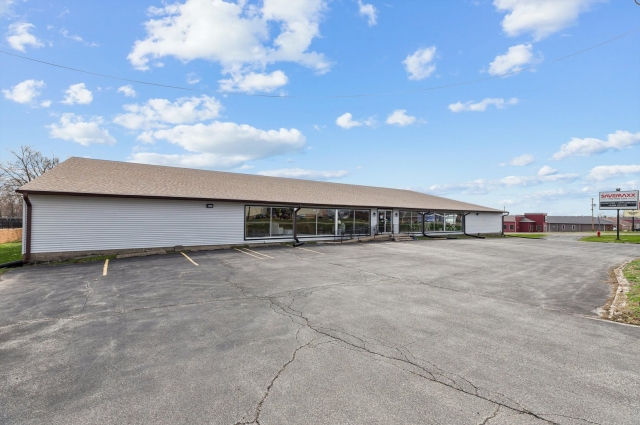 1323 11TH Street, Dewitt, IA