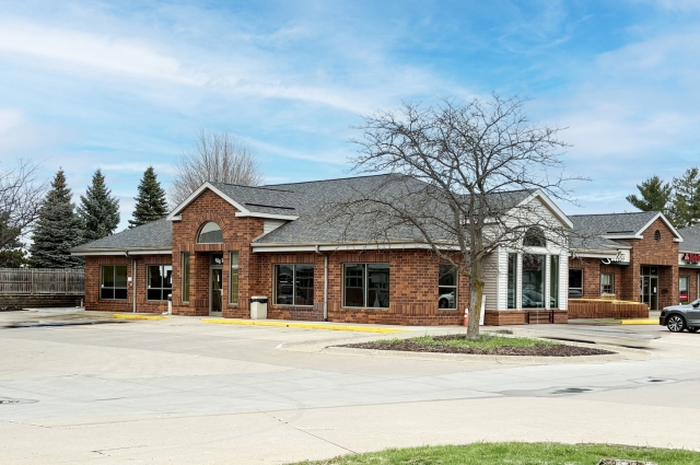 2480 53rd Avenue, Bettendorf, IA