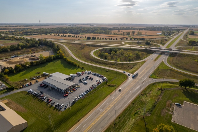 911 Westwood Drive, Dewitt, IA