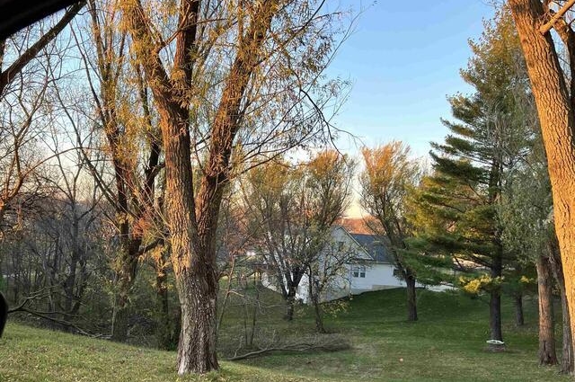 130 Glenview Drive, Sherrard, IL