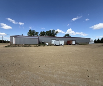2417 260th Avenue, Dewitt, IA