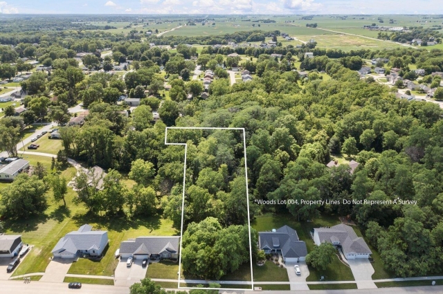 Lot 004 The Woods 8TH Street, Le Claire, IA