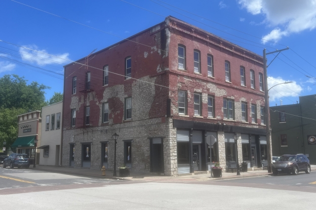 1029 Mound Street, Davenport, IA