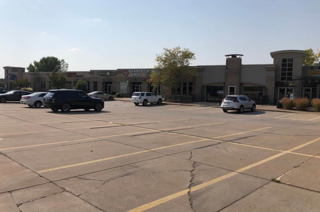 5252 UTICA RIDGE Road, Davenport, IA