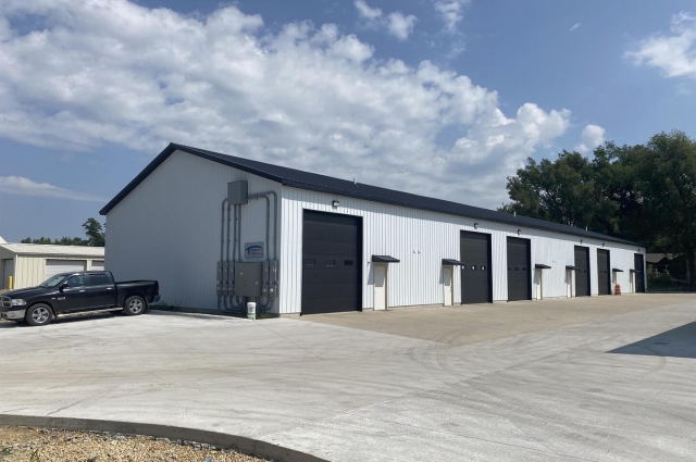 7205 HANCOCK Court, Davenport, IA