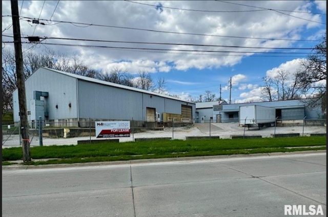 2902 INDIAN Road, Davenport, IA