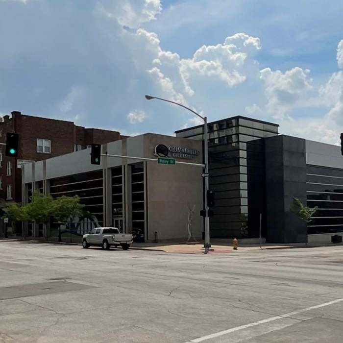 photo of property QC4253770