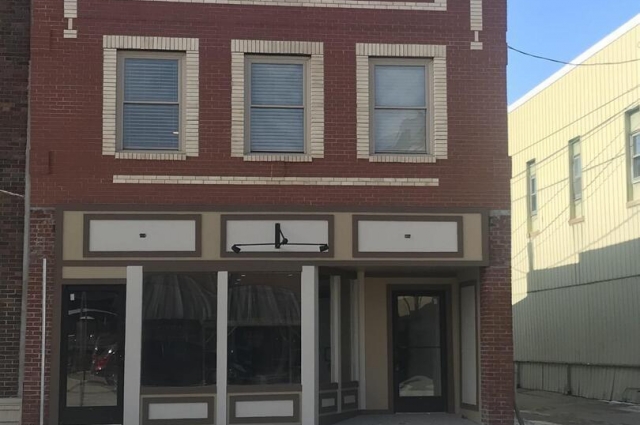 512 2ND Street, Clinton, IA