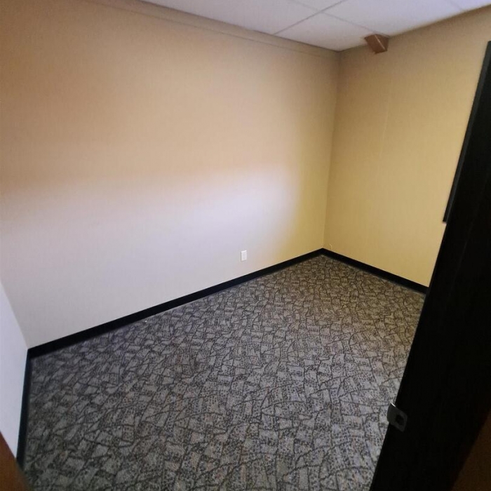 photo of property QC4255196
