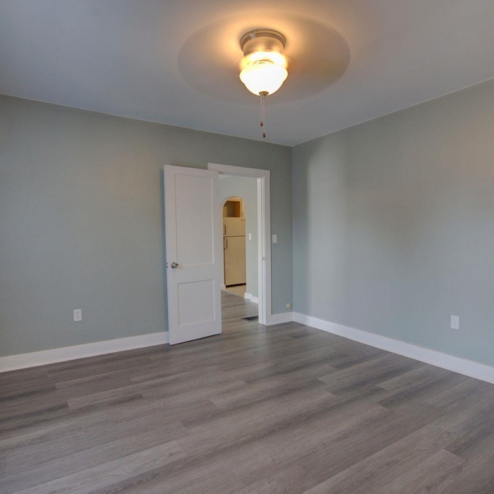 photo of property QC4257751