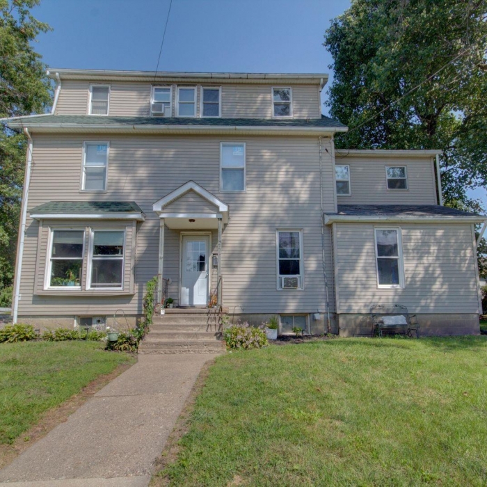 photo of property QC4257751