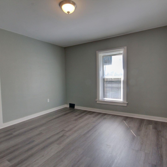 photo of property QC4257751