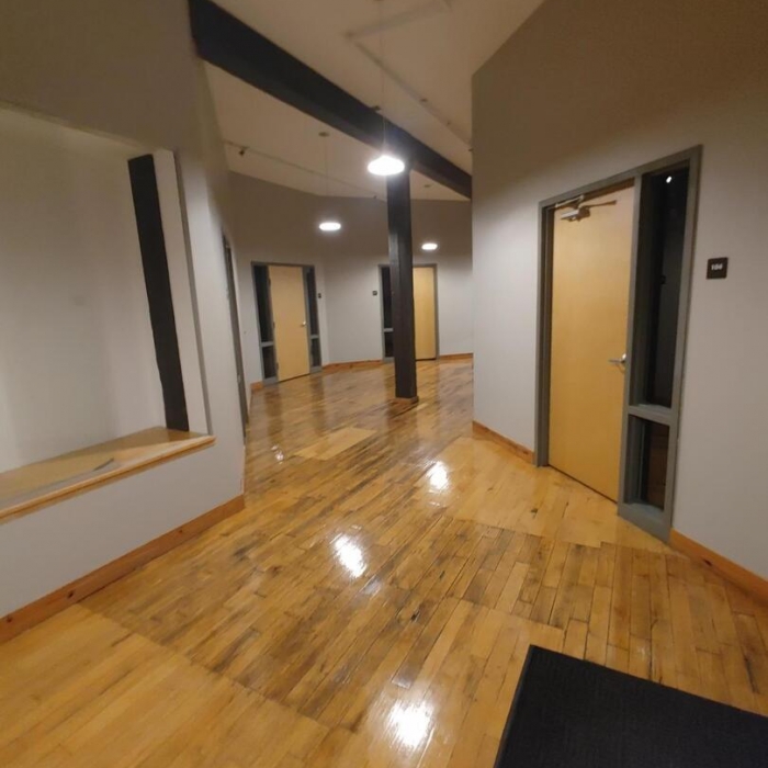 photo of property QC4258382