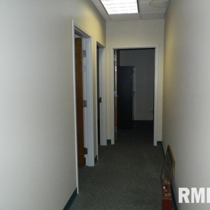 photo of property QC4258605