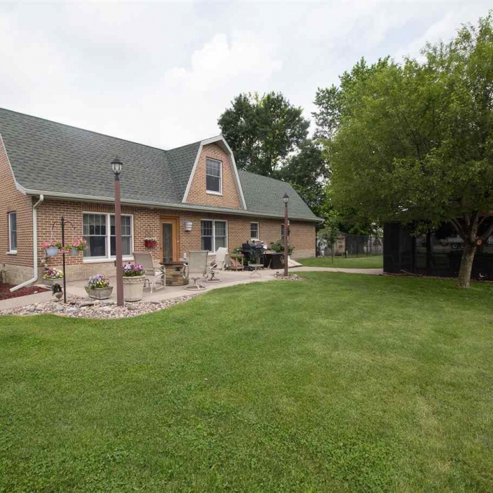 photo of property QC4259039
