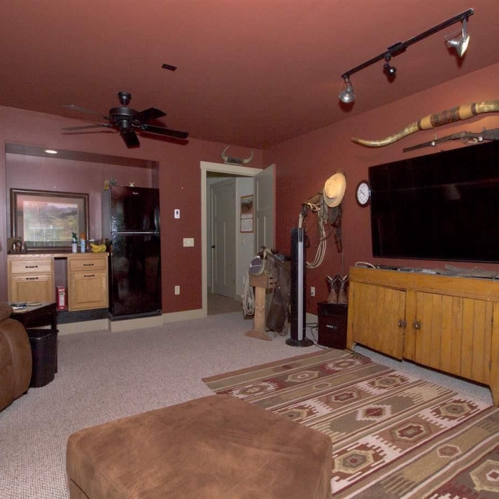 photo of property QC4259039