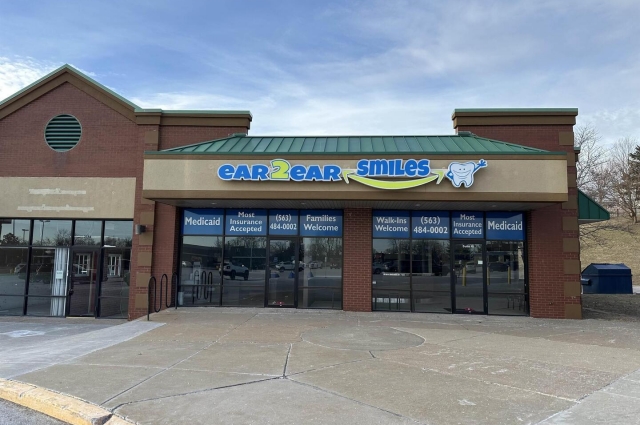 2140 KIMBERLY Road, Davenport, IA