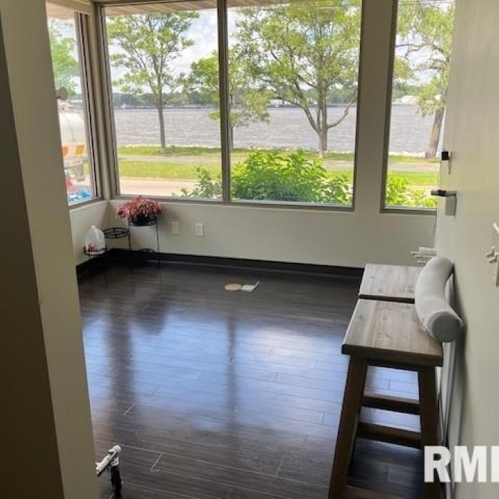 photo of property QC4260277