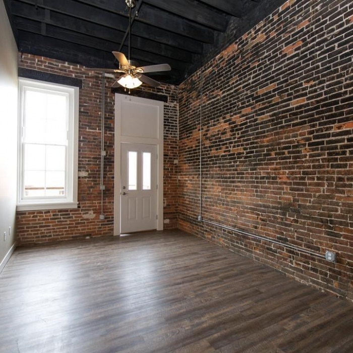 photo of property QC4260559
