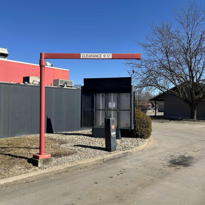 photo of property QC4260615