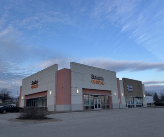 3901 BRADY Street, Davenport, IA