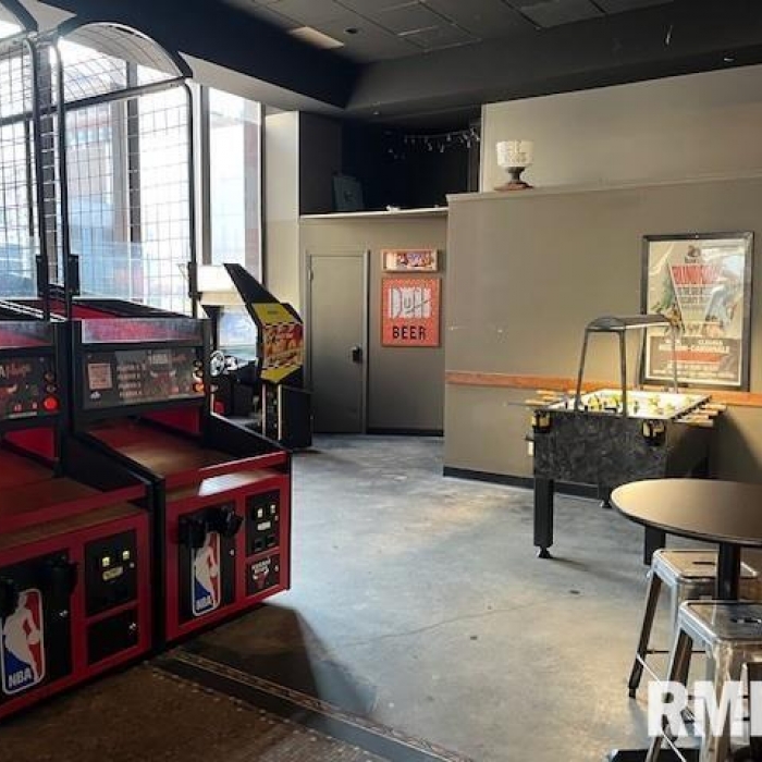 photo of property QC4261151