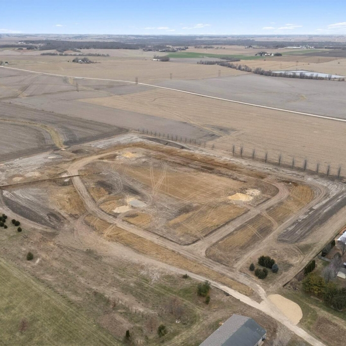 photo of property QC4261354