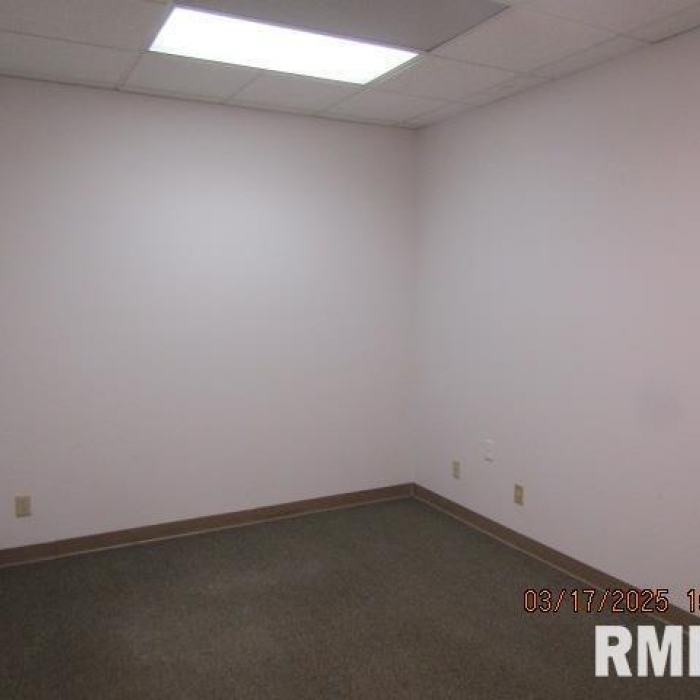 photo of property QC4261442