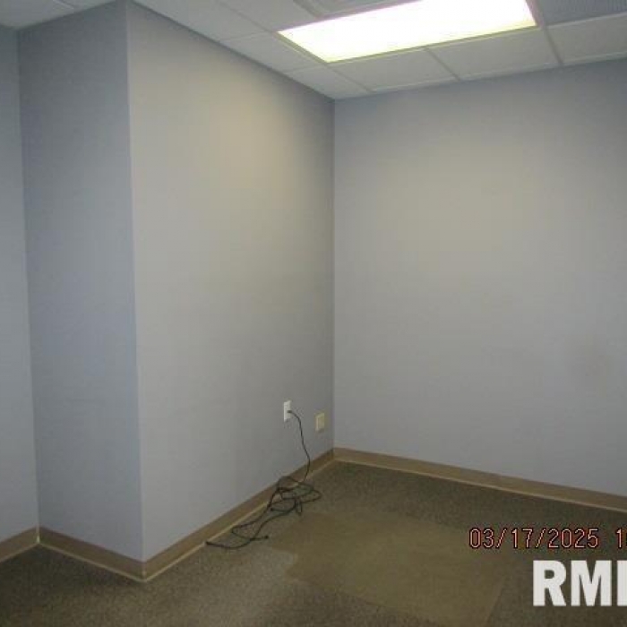 photo of property QC4261442