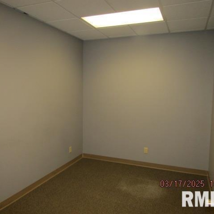 photo of property QC4261442