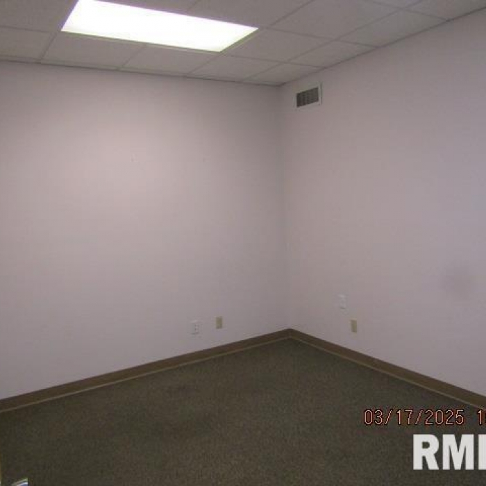 photo of property QC4261442