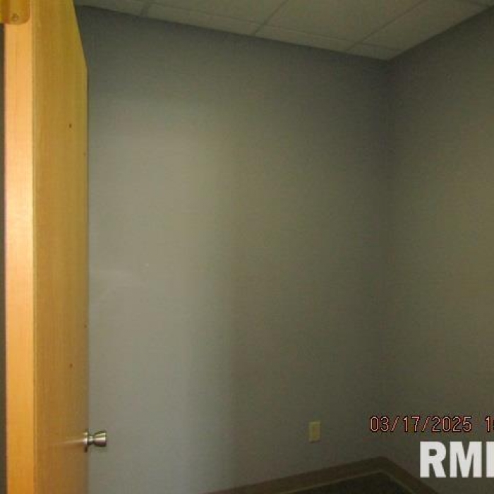 photo of property QC4261442
