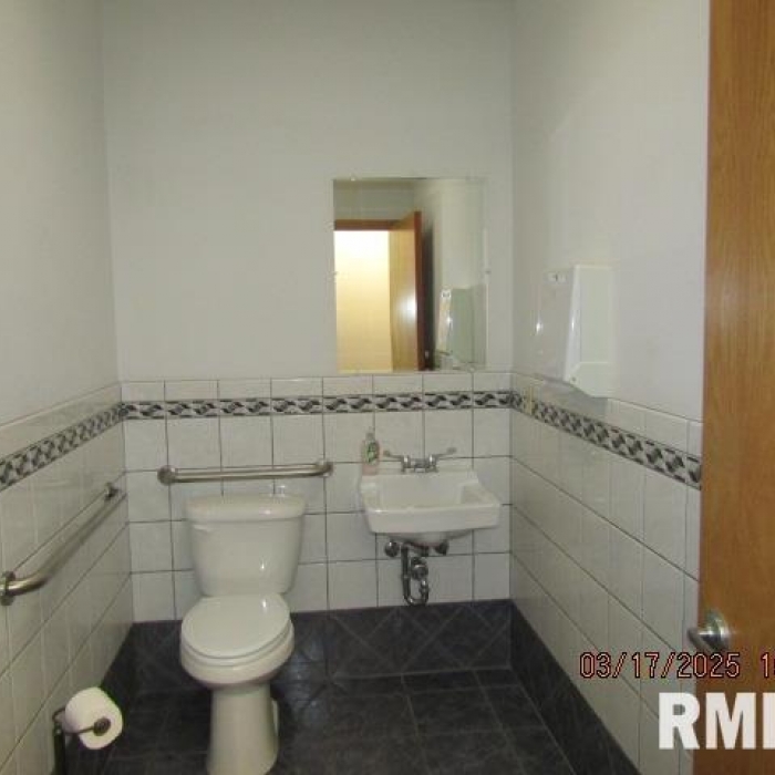 photo of property QC4261442