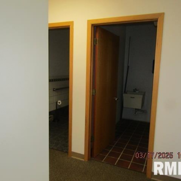 photo of property QC4261442