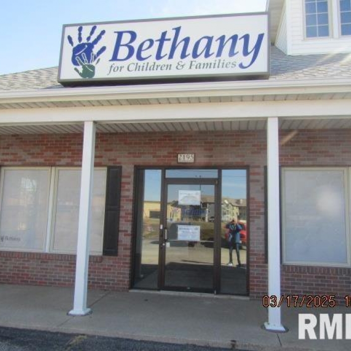 photo of property QC4261442