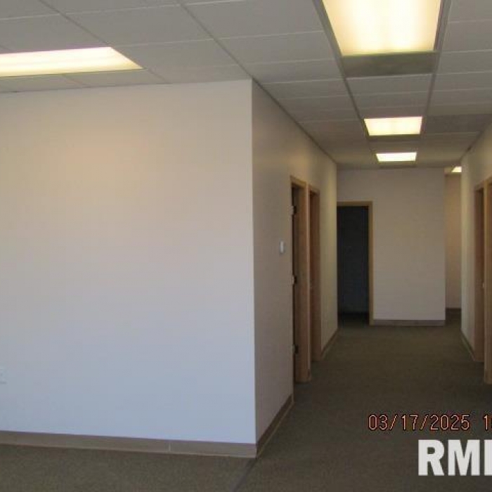 photo of property QC4261442