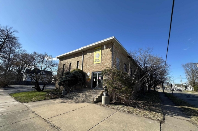 4329 8TH Avenue, Rock Island, IL