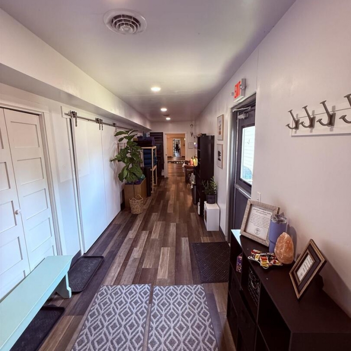 photo of property QC4263159