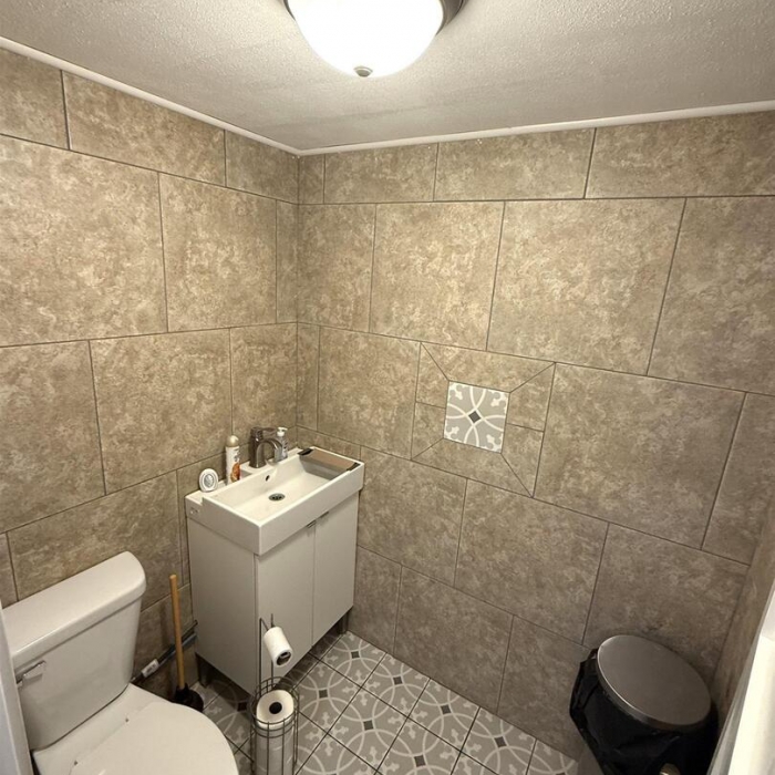 photo of property QC4263159