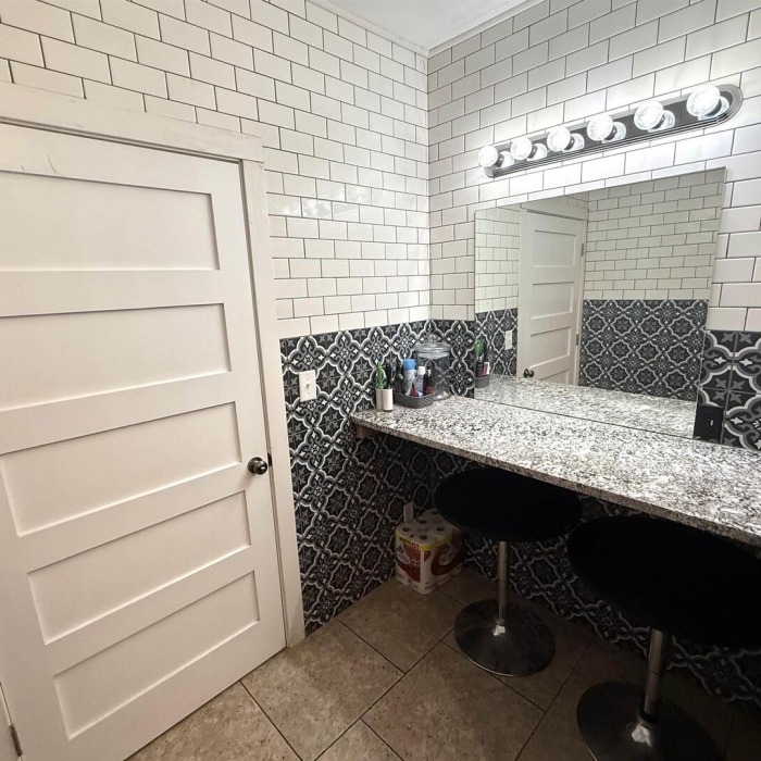 photo of property QC4263159