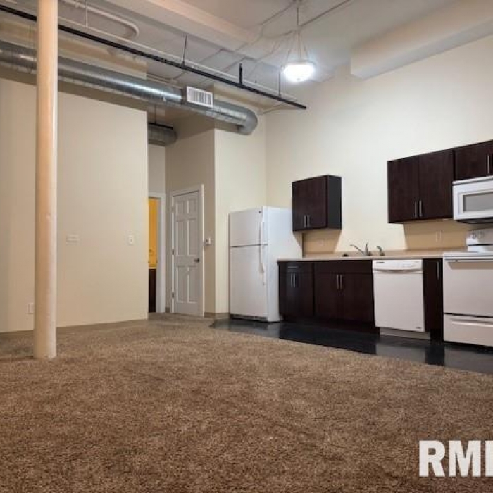 photo of property QC4263524