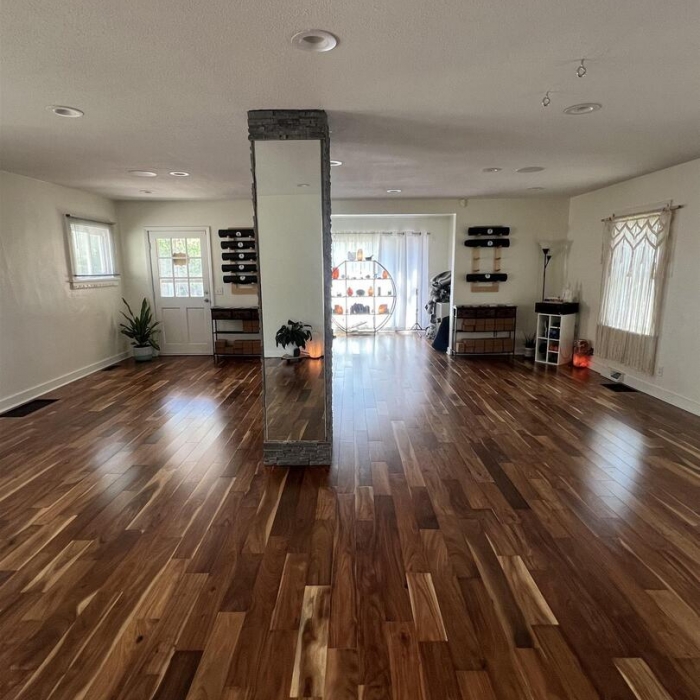 photo of property QC4263696